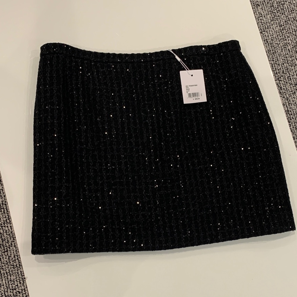 NWT. CHANEL Black Sequin Knit Mini Skirt. Size 42